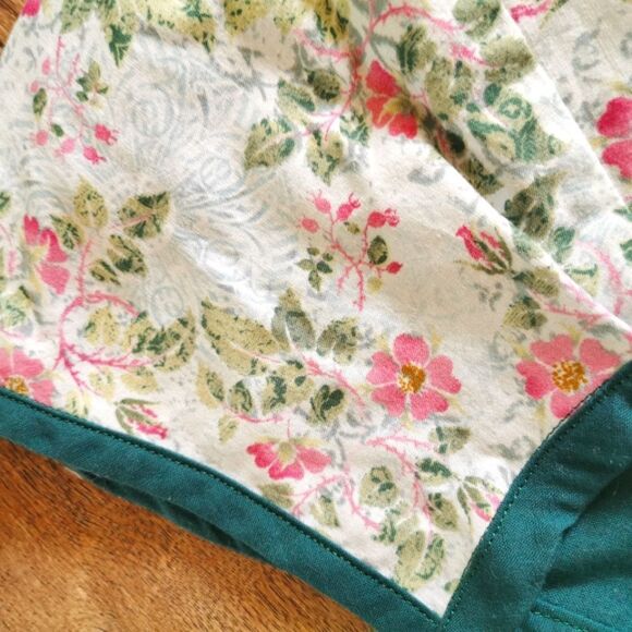 Jacquiesews double sided bonnet size 24 m - Picture 5 of 6